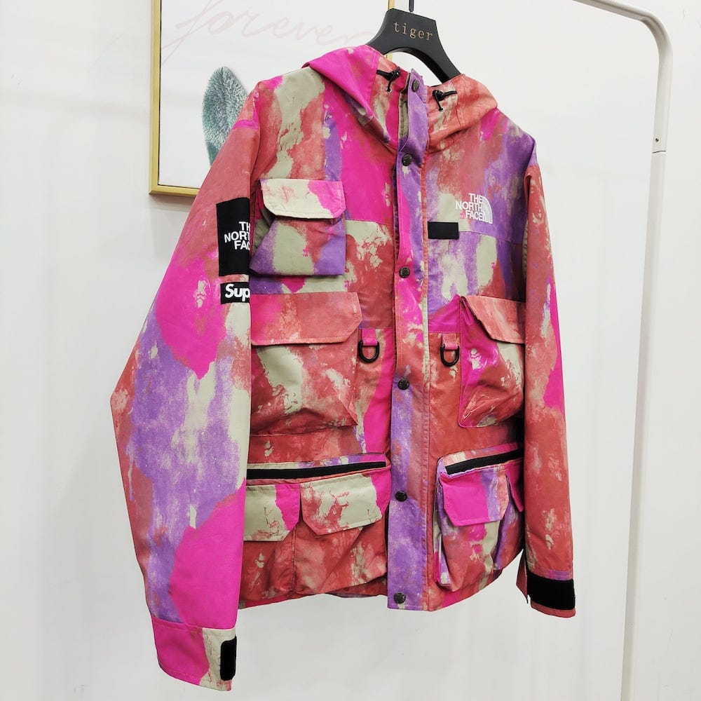 Демисезонная куртка Supreme xThe North Face Embroidery Logo "Pink" фото № 8