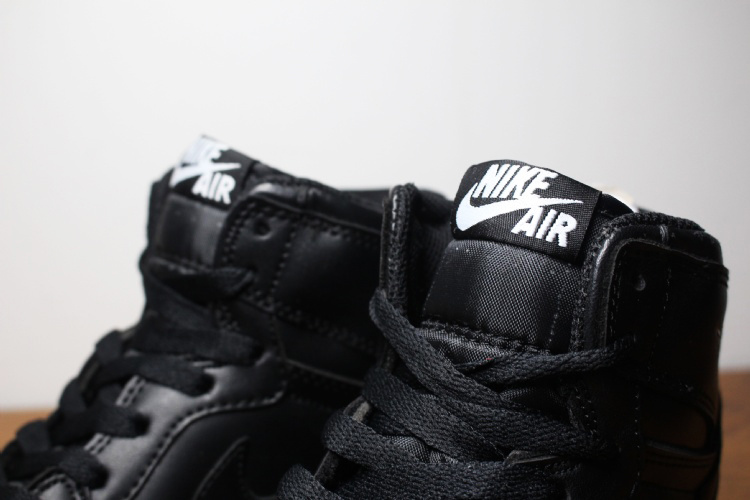 Air Jordan 1 Retro High OG "";CYBER MONDAY""; фото № 5